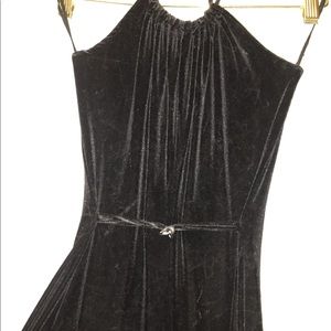 Halter top black velvet jumper